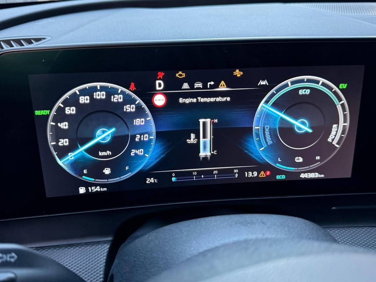 سبورتج هايبرد موديل ٢٠٢٤ مواصفات
تبريد قطعتين لمس 
حساسات أمامي خلفي 
رادار جانبي 
توقف ذاتي 
تدفئة تبريد كشنات أمامي 
ستيرن تدفئة وتبريد 
شاشة طويلة 
كشنات جلد
الضرر الصندوق مفتوح بيها تعديل بالحوض وخشم البنيد ونصبغ توحيد لون 
السعر ١٨٥ ورقة


**إذا كنت صاحب هذا الإعلان وتريد حذفه لأي سبب، رجاءا أرسل رسالة إلى الدعم الفني**