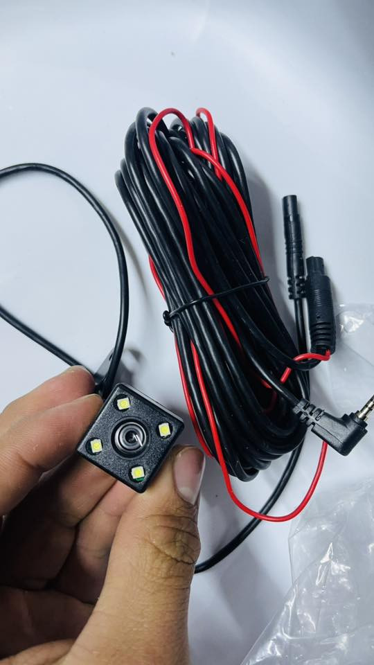 سلام عليكم داش كام تصور امامي خلفي مع كامرة دوارة تصوير سهله بل تركيب سعر 40توصيل كافة محافظات واتساب ،
***********
