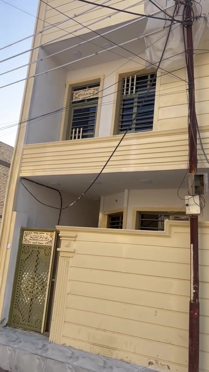 مشتمل للإيجار مساحة 50 متر طابقين بناء جديد الشعب مقابيل الجمعية خلف السده يجار 350 الف قفل تفاصيل داخل الفيديو ***********
