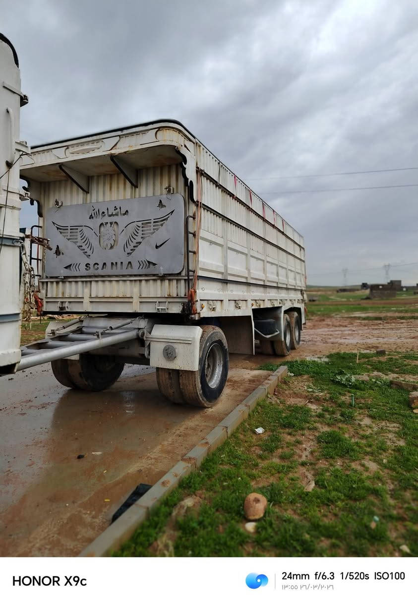 السلام عليكم مقطوره للبيع الطول /8/80 الرتفاع 2متر 
السعر140 والاستفسار رقم ***********/📞***********☎️
