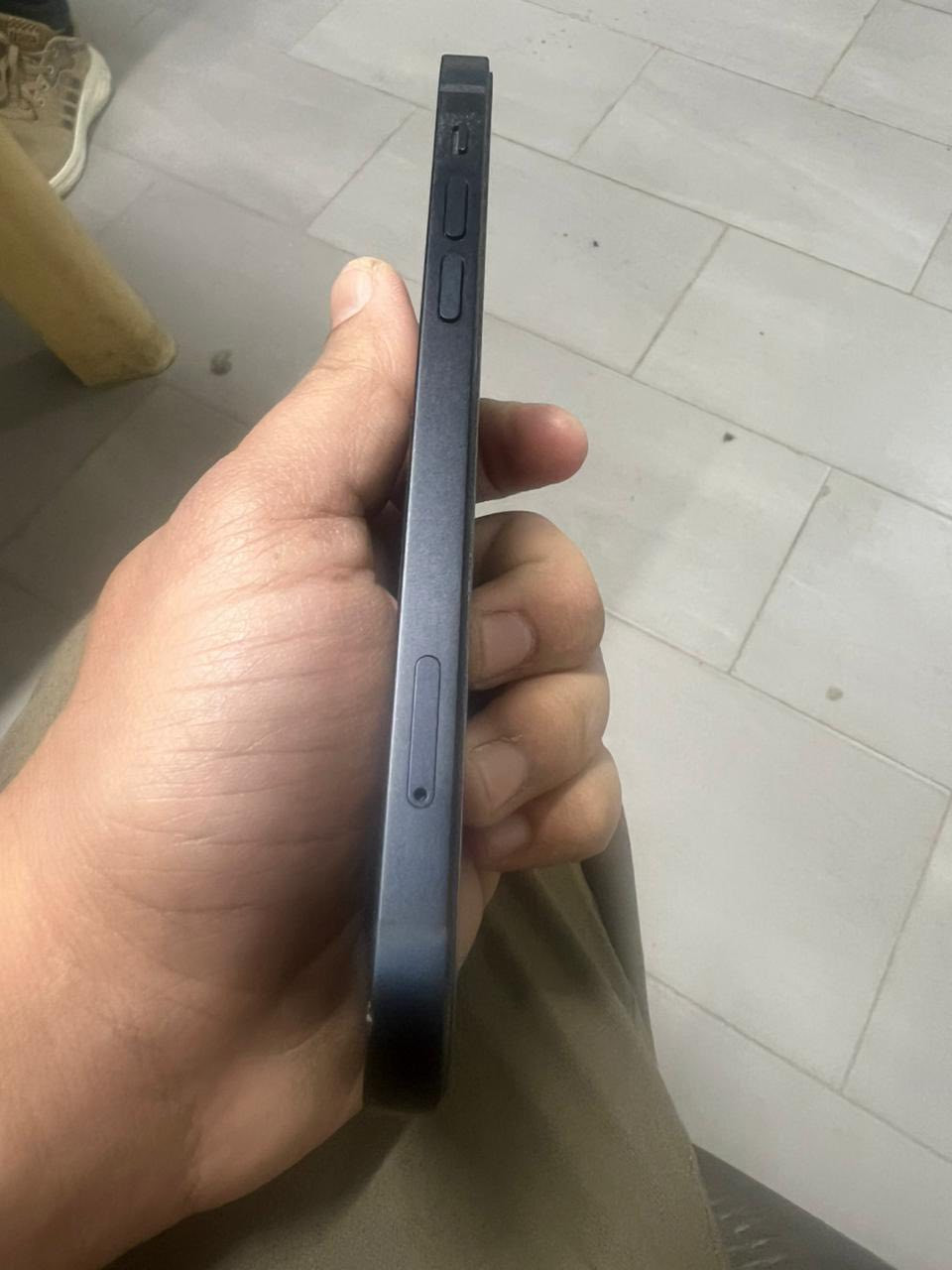 السلام عليكم ..
ايفون 12 عادي ذاكرة 128 بطارية 100 بلادية لا مستبدلة ولا مرفوعة الجهاز ((شرق اوسط))

مو امريكي 

مراوس بموبايل اندرويد بنفس الفئة السعرية 

متواجد واتساب 

***********
