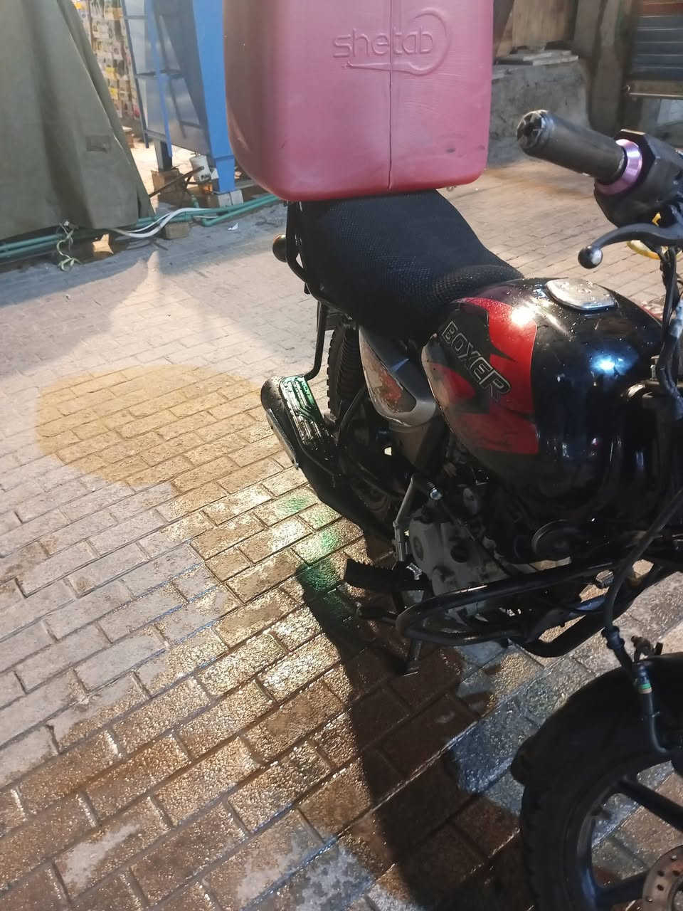 سلام عليكم بوكسر جبلي موديل 22
دراجه نضيفه وحلوه دراجه كلك كلك
 بيه.خيط تبخير بدايته
سعر 825 وبيه مجال. شي قليل حك جيتك
لعنوان بغداد مدينة الصدر واتساب ***********
