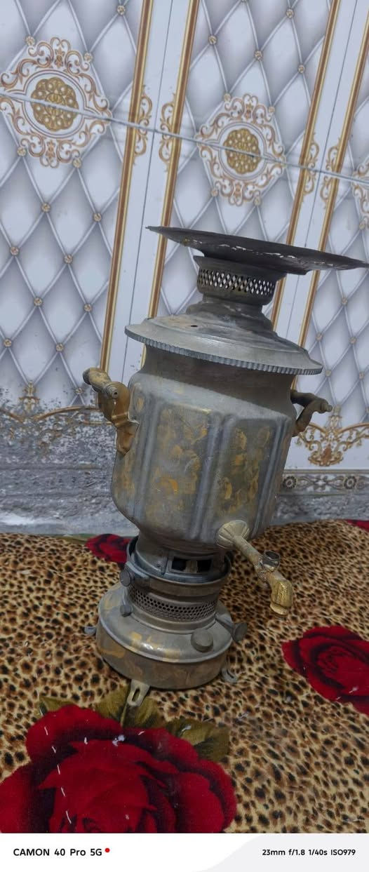 سلام عليكم للبيع سماور نفطي  الي يريده متواجد على فيس


**إذا كنت صاحب هذا الإعلان وتريد حذفه لأي سبب، رجاءا أرسل رسالة إلى الدعم الفني**