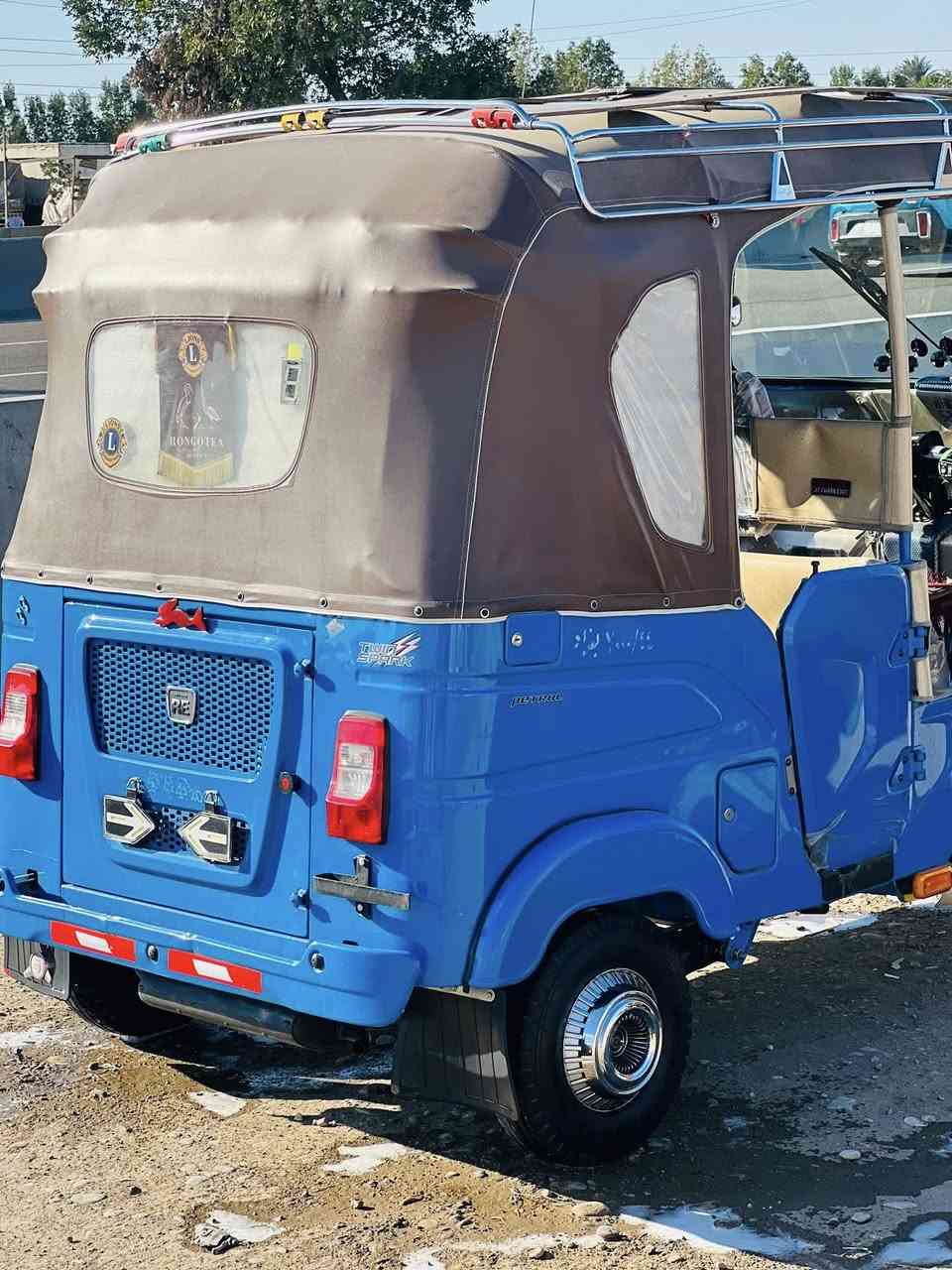 تكتك البيع بل مكاتبه مشترينه 2024 مرقمه جديده بل سنويه موديل 2023 تكتك زيرو ما مشتغله هيه وغراضه السعر اتصل على رقم ***********
