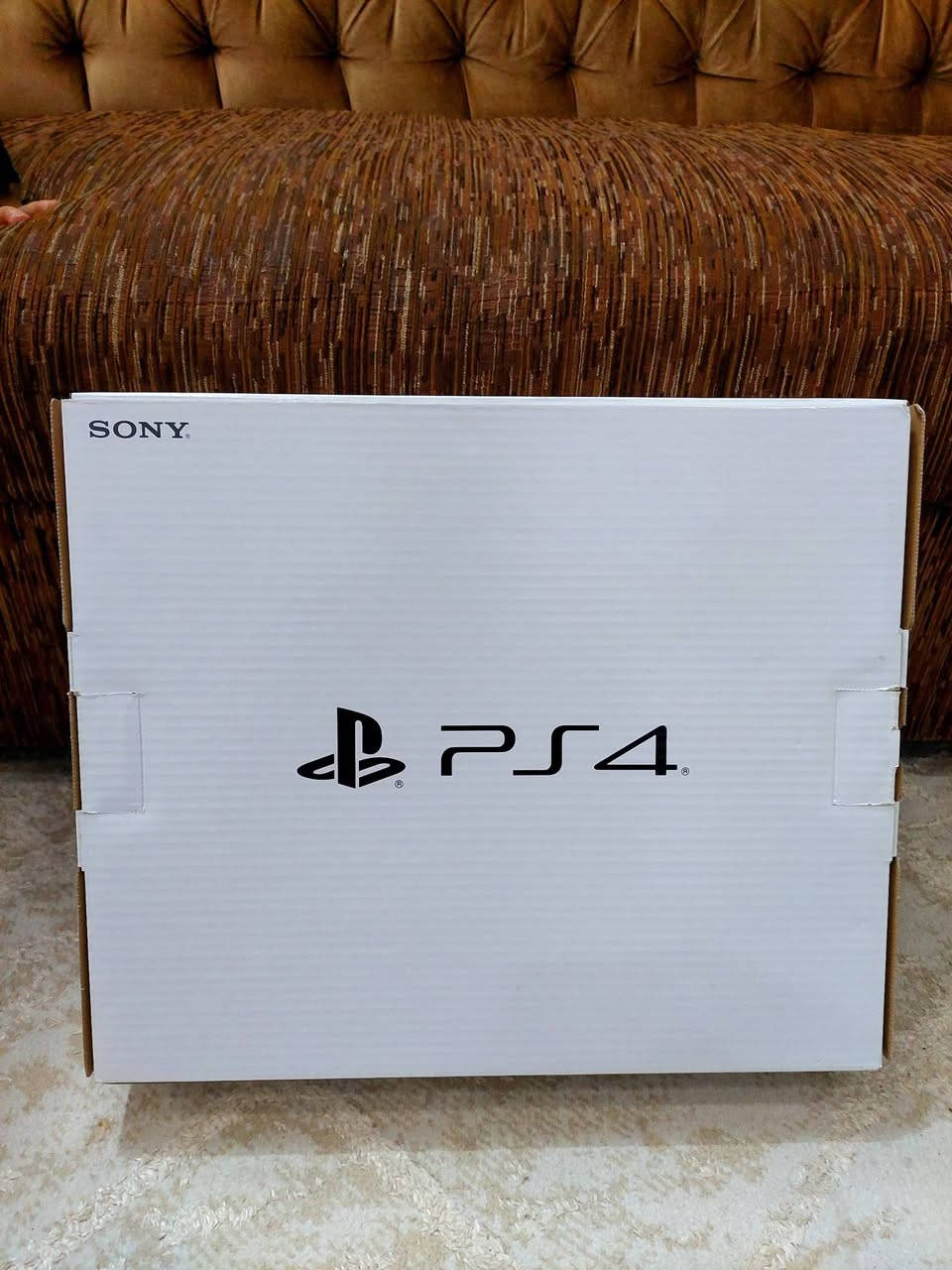 السلام عليكم بلي فور باندل نسخه فاينل فانتسي الجهاز ياباني كامل الملحقات الاصليه لوك ستيكر مهكر ذاكره 1تيرا الجهاز نضيف جدا مكاني بغداد الزعفرانية ***********
للاستفسار خاص او واتساب
