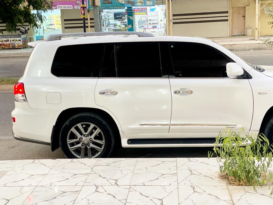 ٢٠١٠ بريمي فول مواصفات
مكينه كير كبس ممفتوح بدون صوت صرف خلل شرط
جكات صدر رادار كاميره حساس كربا ئي سلاجه ديفيدي بصمات كله شرط 
ماشي ١٨٨ كم 
سنوي بسمي تحويل ثاني يوم  سنوي جديد ٢٠٢٩ 
صبغ ١ قطعه و ٢ مكان بارد pdr 
سعر الاخر قفل ٣١٥ 
***********
*********** 
‎مكان كه لار
