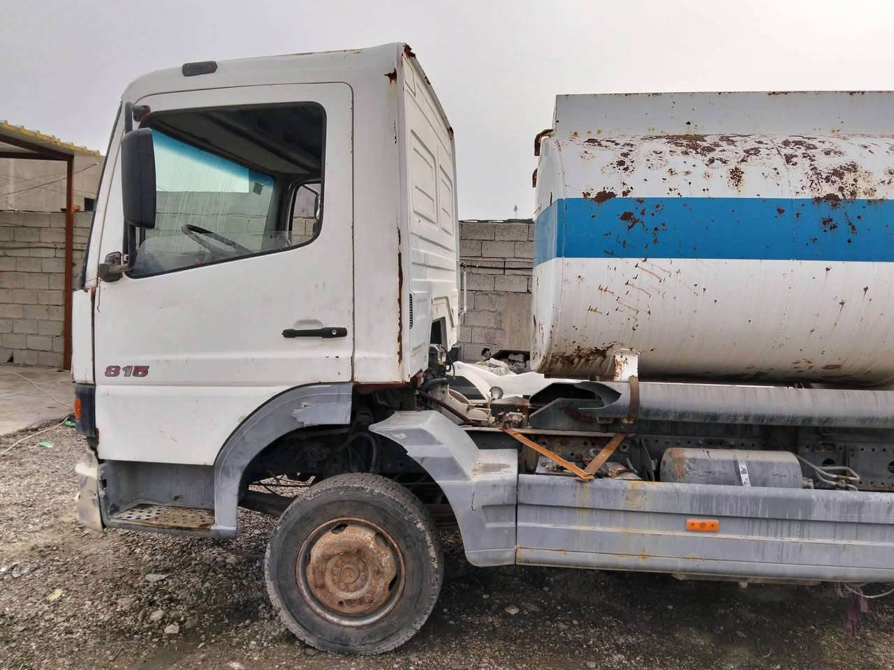 السلام عليكم إعادة النشر بسبب الوعود الكاذبة اتيكوللبيع  مديل 2003 / ***********
