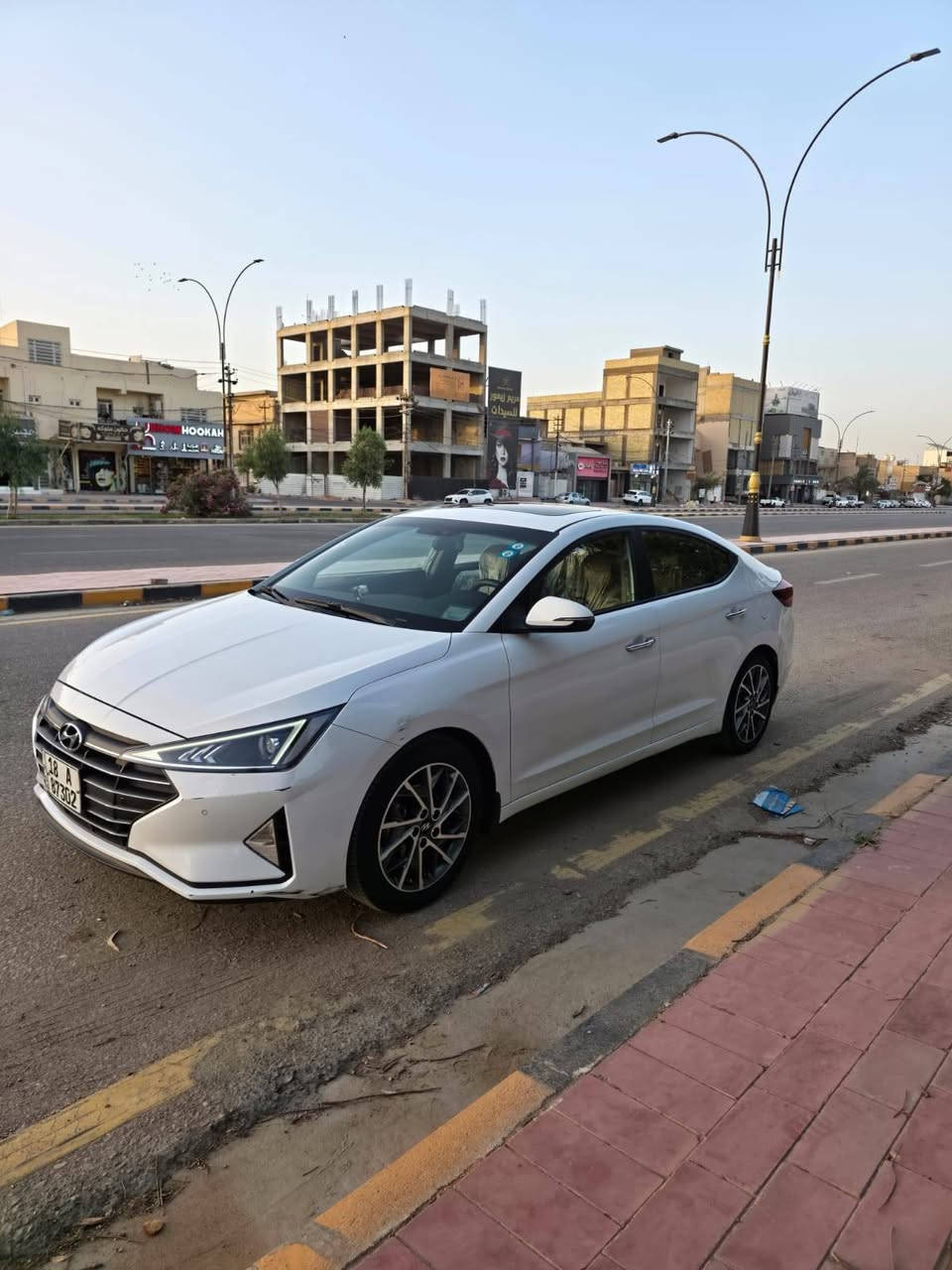 السلام عليكم مكلف بلنشر
الانتره ٢٠٢٠ للبيع وارد خليجي فول مواصفات فتحه بصمه ٣ انضمه قياده بعد هيه المواصفات المعروفه بيه حادث جاملغات خلفي وقبق جنطه السعر ١٣٣ وبيه مجال قليل
السياره جاهزه حداديه تبريد كامل مكاني النجف الاشرف الاستفسار اكثر الاتصال ***********
