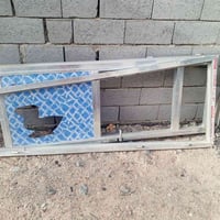 باب حمام • خشب • مكاني كرمه