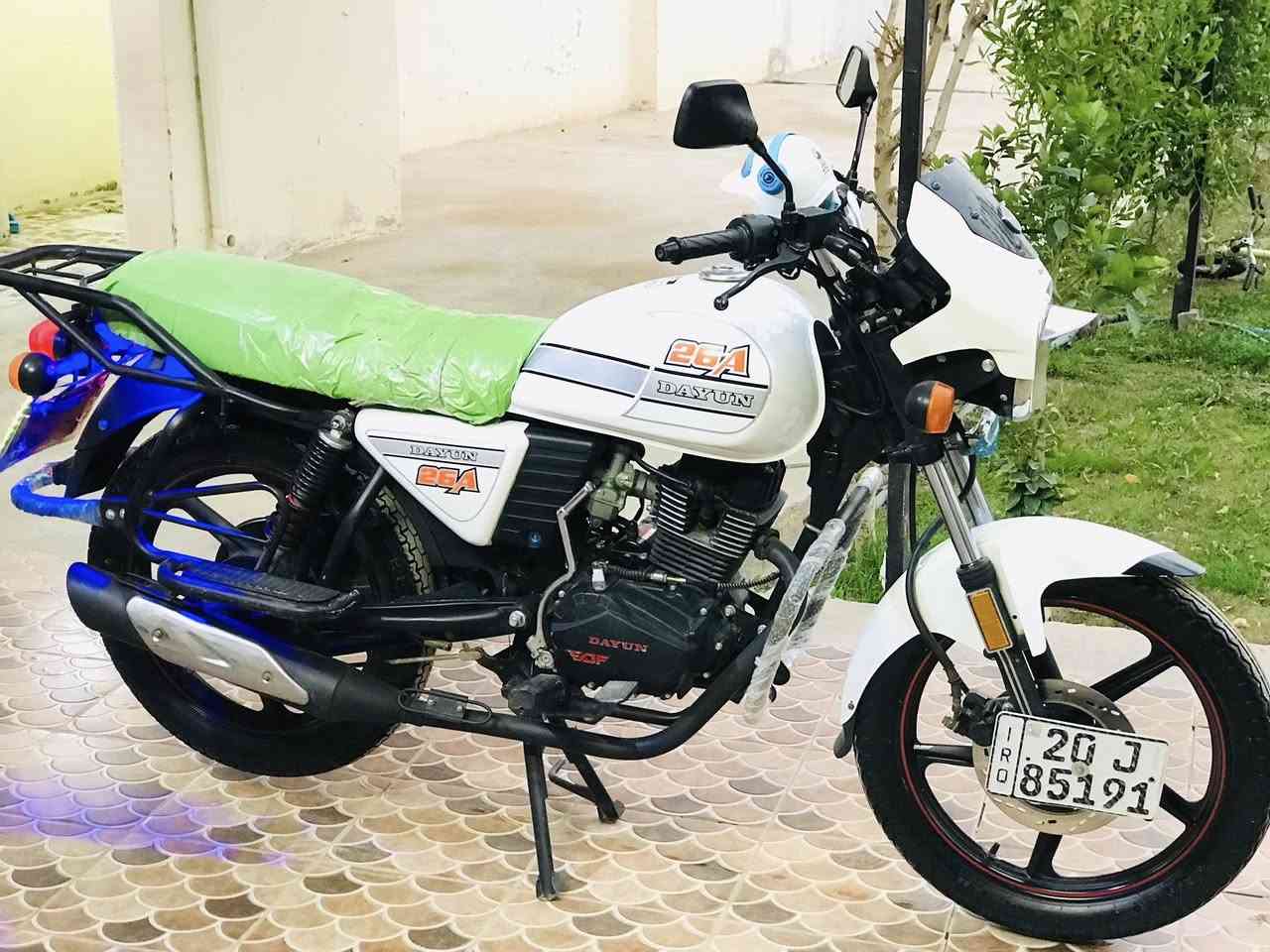 دايوان 2023 طالعه ب 2025
رقم وسنويه ديالى نكليزي تحويل ثاني يوم 
دراجه ع وضع شركه كفاله عامه ماشيه 9 الف فقط
ديالى بعقوبة ناحية العباره 
***********
