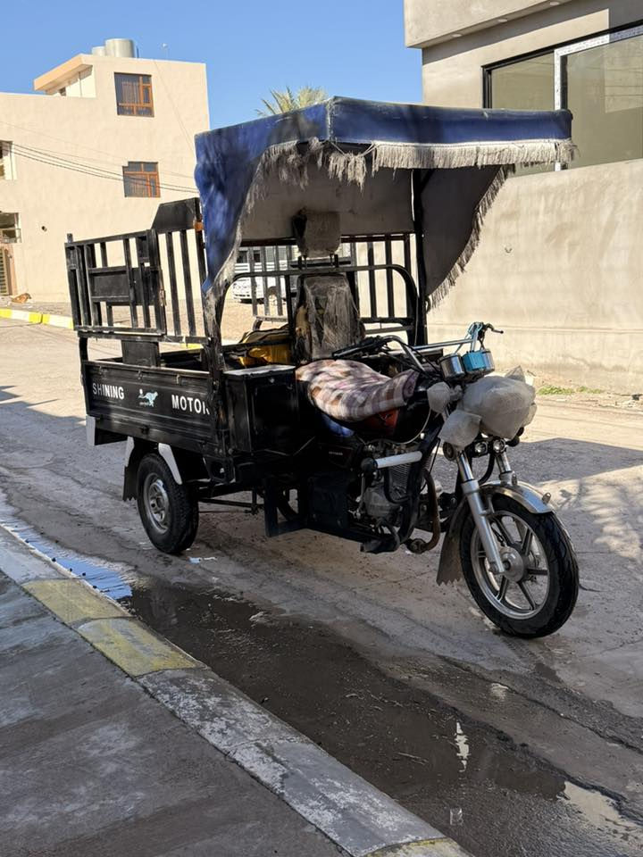 ‏ سلام عليكم هاي ستوته للبيع مكينة 200 أوراق كهربائيات كامل شغال السعر خاص
***********
