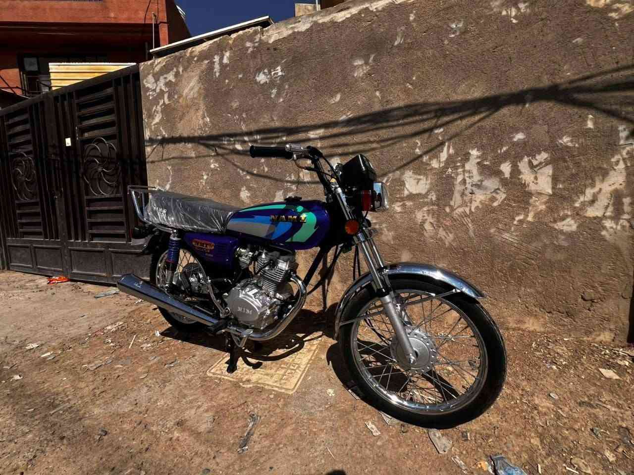 سلام عليكم نامة 🏍 موديل 26 صارلها اسبوع نازلة من الرمبة ماشية 2000 مكاني بعقوبة 7 نيسان 

*********** واتساب فقط.  مو شراي لاتعبني رحمة الوالديك
