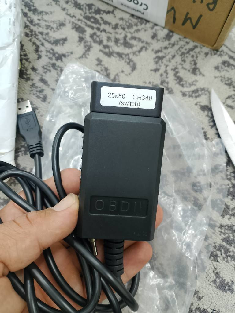 جهاز فحص وتعديل السيارات ELM327 USB (النسخة الأصلية)
​التفاصيل:
​النوع: جهاز فحص السيارات ELM327 OBD2 USB مع مفتاح (Switch) للتحويل بين الأنظمة.
​المميزات: يحتوي على الشريحة الأصلية PIC18F25K80 (أقوى وأسرع نوع بالسوق).
​الوظائف: 1. فحص ومسح أخطاء المحرك (Check Engine).
2. قراءة البيانات الحية للحساسات.
3. خاص ببرمجة وتفعيل الخفايا لسيارات (فورد ومازدا) عن طريق برنامج FORScan.
​طريقة الربط: يربط مباشرة على اللاب توب (USB) لضمان استقرار الإشارة وسرعة نقل البيانات. السليمانية, العراق


**إذا كنت صاحب هذا الإعلان وتريد حذفه لأي سبب، رجاءا أرسل رسالة إلى الدعم الفني**