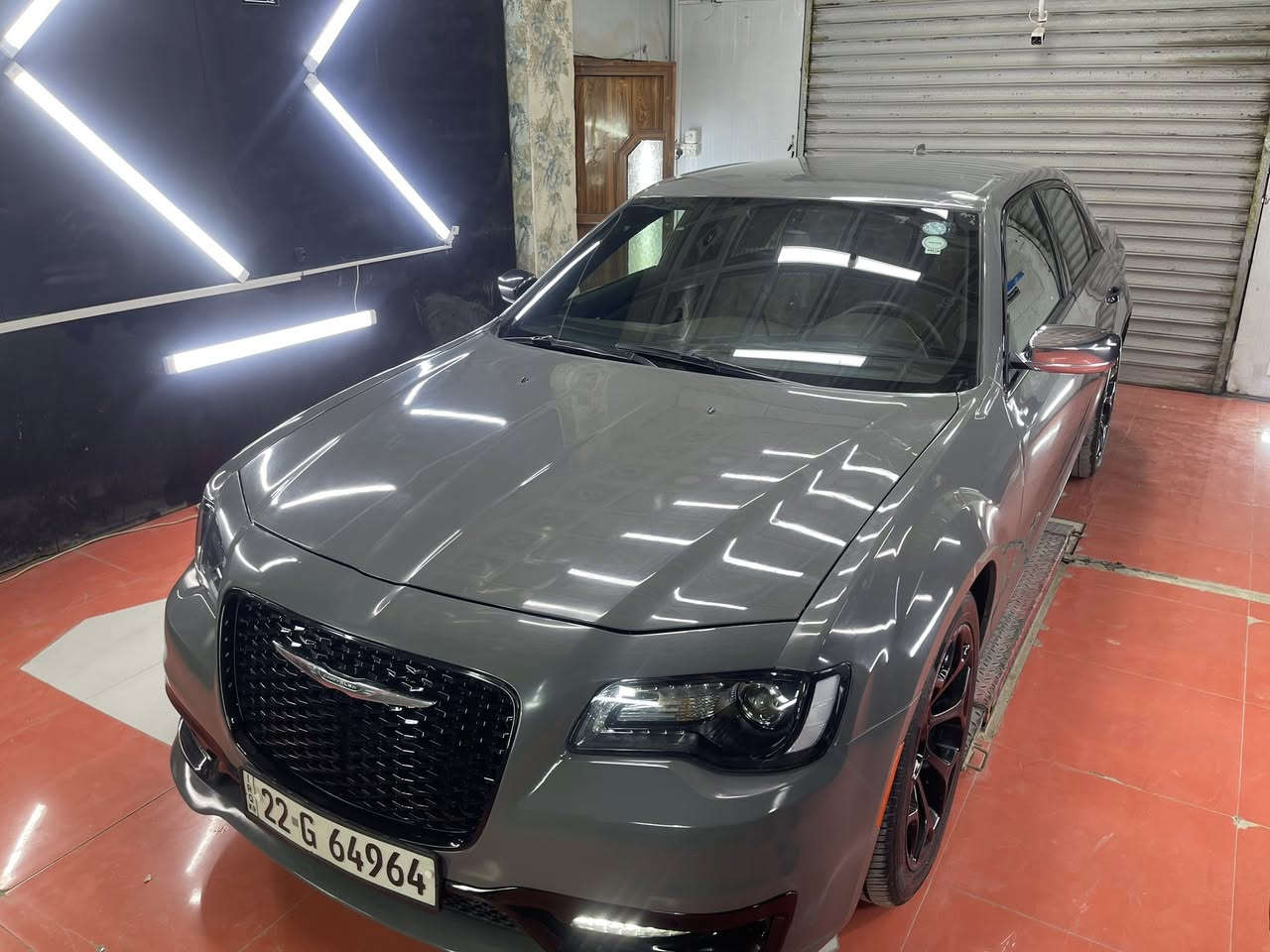 سلام عليكم 
أوباما مديل 19 رقم أربيل الدولي 
لون سمنتي فئة S
سياره كندي داخله لعراق كلين 
وهنا صار بيه قطعتين تبديل 
جاملغ وبنيد أصليات مال كصه نفس اللون 100/100
السعر 230 وبيه مجال لشراي العنوان السماوه 
***********
