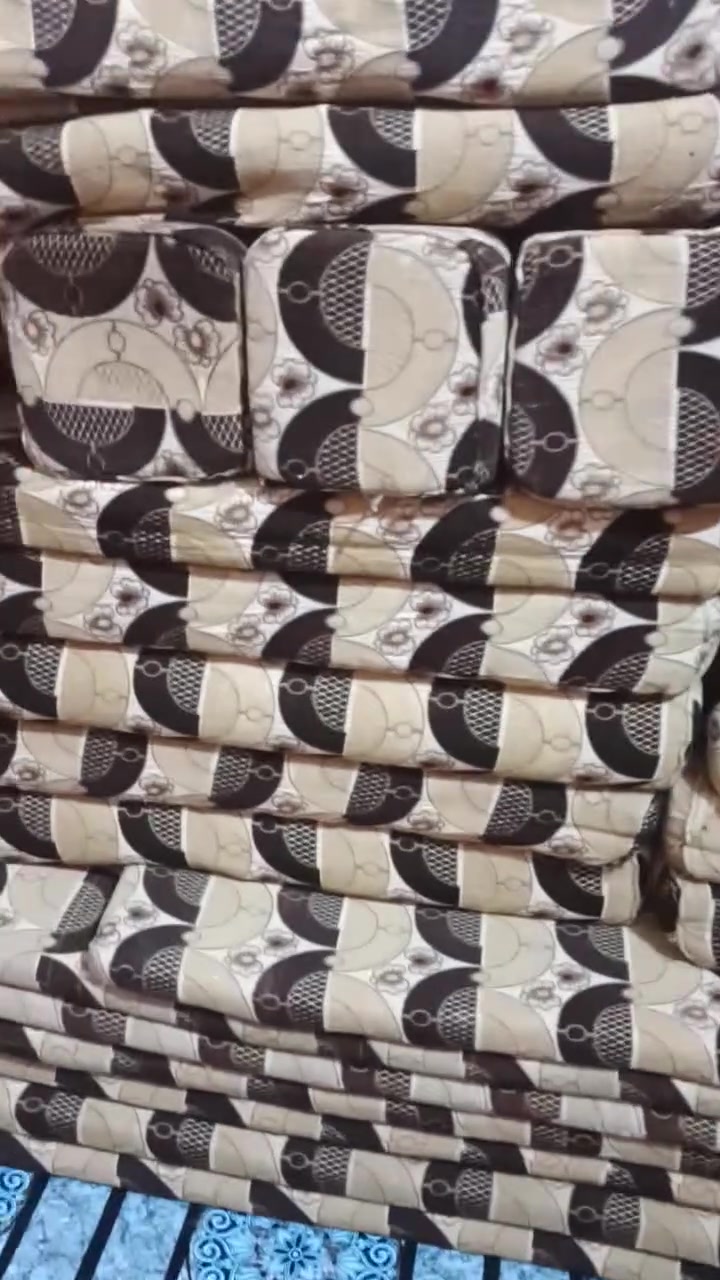 كعده عربيه جديده للبيع السعر 175
وبيها مجال قليل بيع مستعجل عنوان بصره دور الشرطه 
شارع 30 قرب كوفي دخان واتساب ***********
