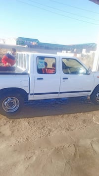 للبيع نيسان 2015 السعر 150للستفسار اتصل 07734939213