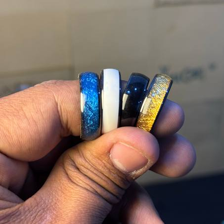 الاناقة تلتقي بالسرعة. خاتم NFC الذكي هو طريقتك لمشاركة بياناتك فورا. لا مزيد من البحث عن بطاقة العمل؛ اكسسوارك الدائم هو بطاقتك. بلمسة واحدة، شارك روابطك او معلوماتك. تصميم فخم، مقاوم للماء، ولا يحتاج شحن. كن سباقا في كل لقاء.


**إذا كنت صاحب هذا الإعلان وتريد حذفه لأي سبب، رجاءا أرسل رسالة إلى الدعم الفني**