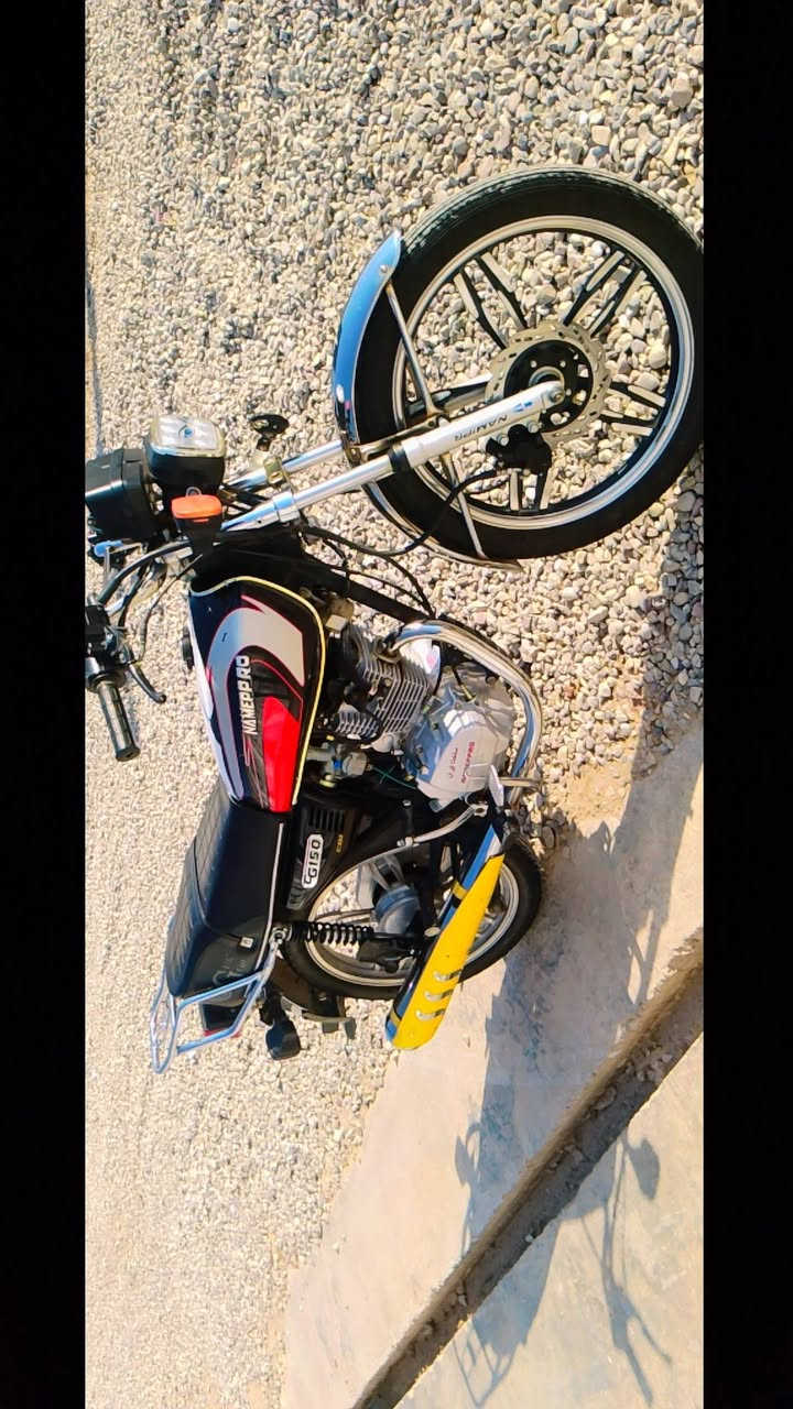 سلام ۈعـْليگمٌ-ٱلسّلٱمّ:ﯙرحـّمَة ٱللـّہ ۈبٌرگـّاتہ دراجه للبيع نامي پرو خمسه كير موديل 2020 بس ويل الورا امبدل 
 سعر 370 بي مجال رقم ***********
