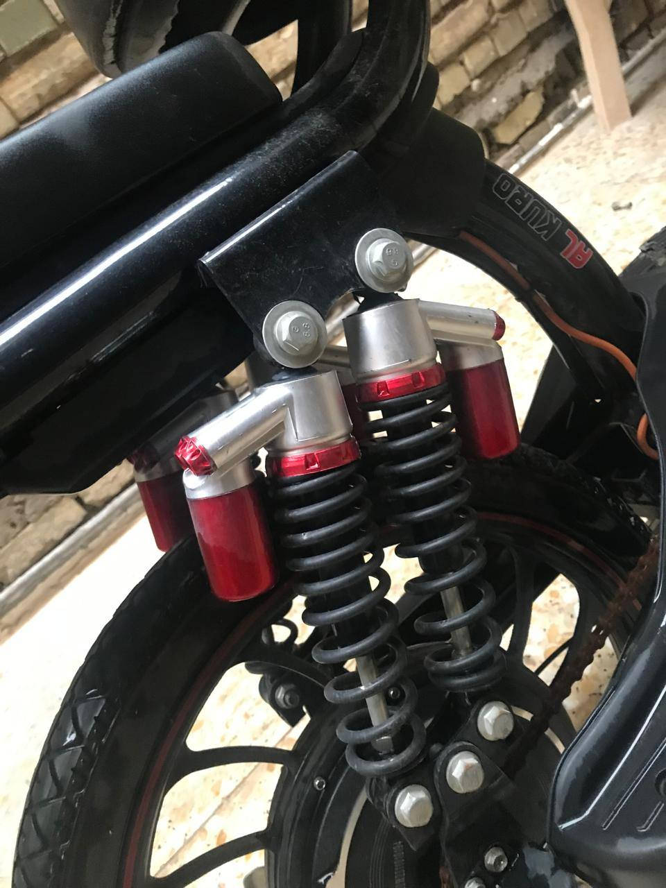 مكاني حي العامل السعر ٢٠٠الف ***********
