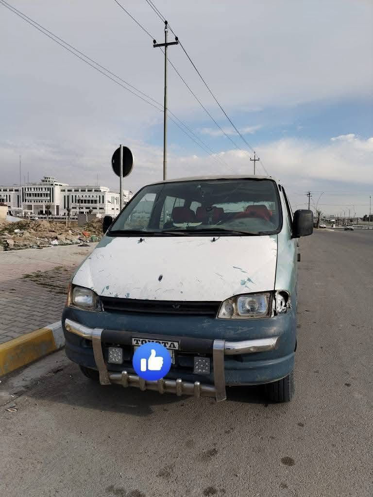 السلام عليكم
للبيع او مراوس حسب القناعة
 تيوتا هاي ايس موديل 2000 گير ومحرك كيا 2700  تستلم حصة گاز محرك خير من الله سياره عايزهة شوية ترتيبات شرط الوكالة رقم صلاح الدين فحص 
تخم تاير نص عمر جديد شاشة سستم صوت جديد تدفئة شغالة دوشمه جديد 
السعر وباقي التفاصيل اتصل ع صاحب السياره
زين (***********)
اسيا (***********) فقط واتس اب
