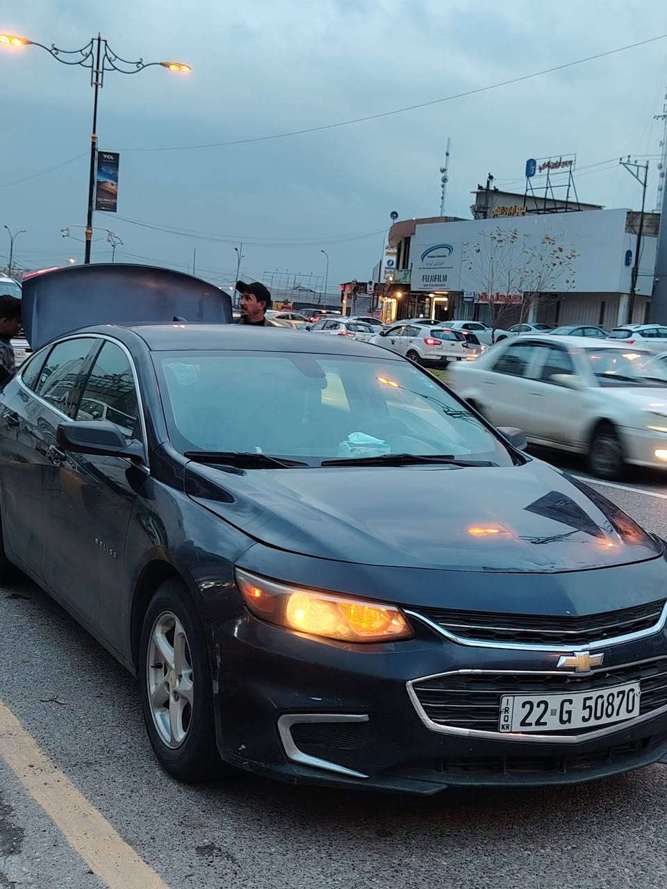 سلام عليكم  مكلف بلنشر 
ماليبو للبيع ترهم
 مراوس حسب القناعة 
موديل 2018 مآشية 75 حقيقي 
مواصفات LT بصمة شاشة كامرة 
 تبريد مركزي
مكينة اربعة سلندر 1.5Turbo
 مامفتوح كبس 
كير مكينة تبريد كهربائيات بشرط 
جاملغ يسار  صبغ وبونيد صبغ 
بدون دواخل ارباك ماطاك بلادي 
رقم اربيل دولي سنوية لحد 2029 
سيارة نظيفة مالبيت بالعافية الي ياخذها 
ســـعـــر مـنـاسـب  95$
عنوان صلاح الدين بيجي 
للاستفسار اكثر واتصال *********** واتساب
