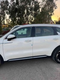 سورنتو2025ماشيه25الف نص فول كفاله عامه مكاني بغداد السعر268$  07775559...