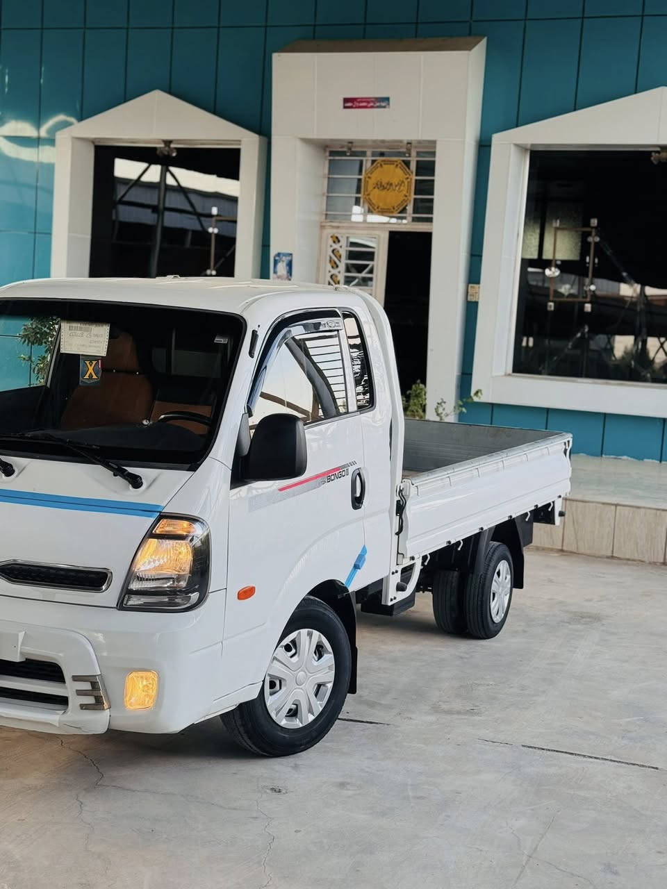 السلام عليكم ورحمة الله وبركاته للبيع كيه مسكر 2020 دبلو 
كفاله عامه من كلشي شرط السونار فول مواصفات گير عادي محرك على البلاد مال جناي السياره دبلو شغال
 بيع او مراوس حسب القناع السعر (160) و بيها مجال حك الجيه شي قليل للمكان بابل الحله الحمزه الغربي للاستفسار ***********☎️
