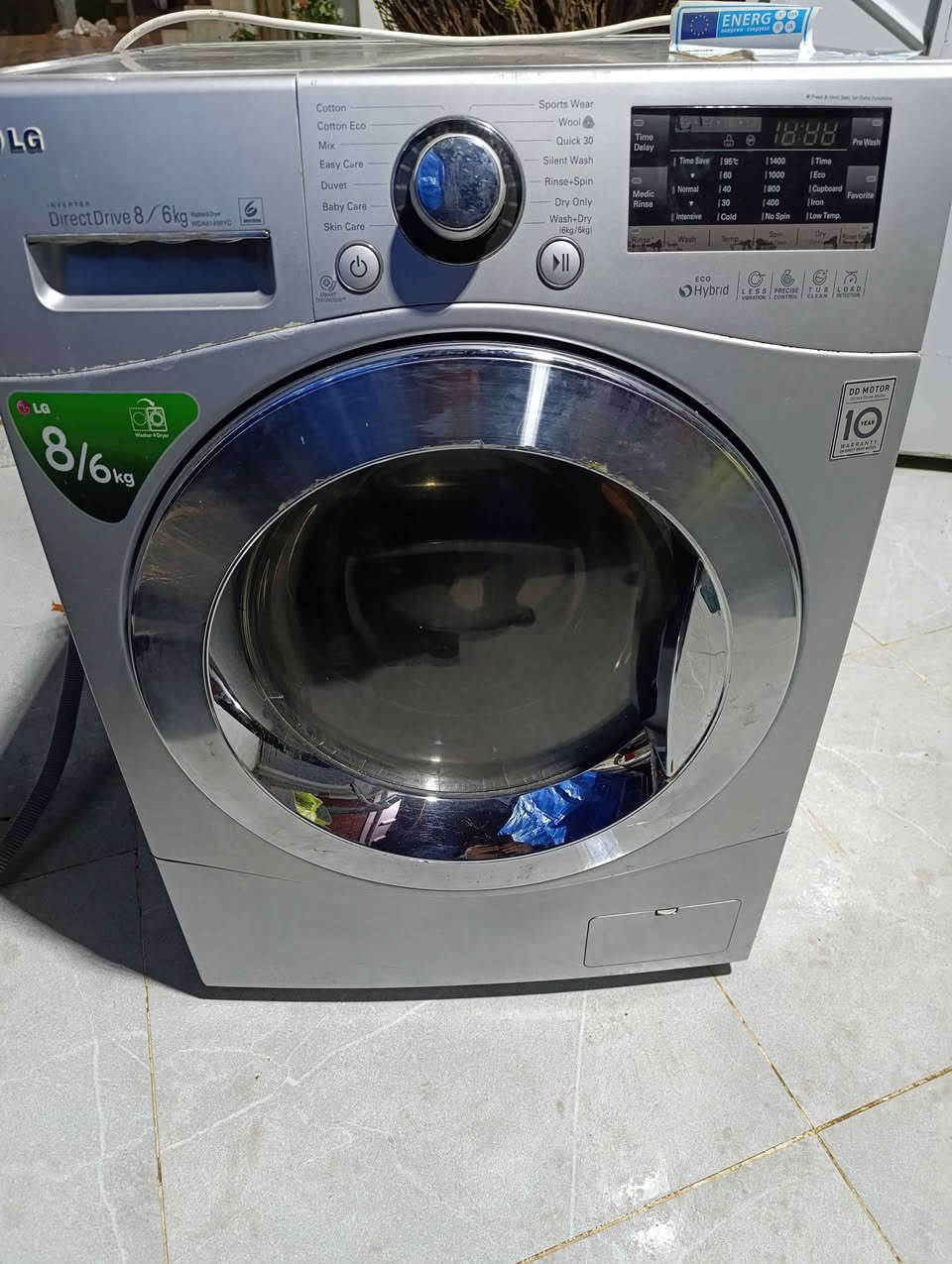 جلشۆری LGی ئەسڵی کۆری، 12کیلۆیەو داریەریشە کە جل لە 100 دا 100 ووشک دەکاتەوە ، دەرسکاری هیچ جێیەکی نەکراوە نە کارتی غەسالە نە حەوز ، وە ماتۆری دایرێکتە و بێ دەنگە لە وشک کردنەوە دا ،ماڵی دۆستە و نرخی زۆر گونجاوە لە سلێمانیم نرخیشی 160هەزارە
*********** السليمانية, العراق
