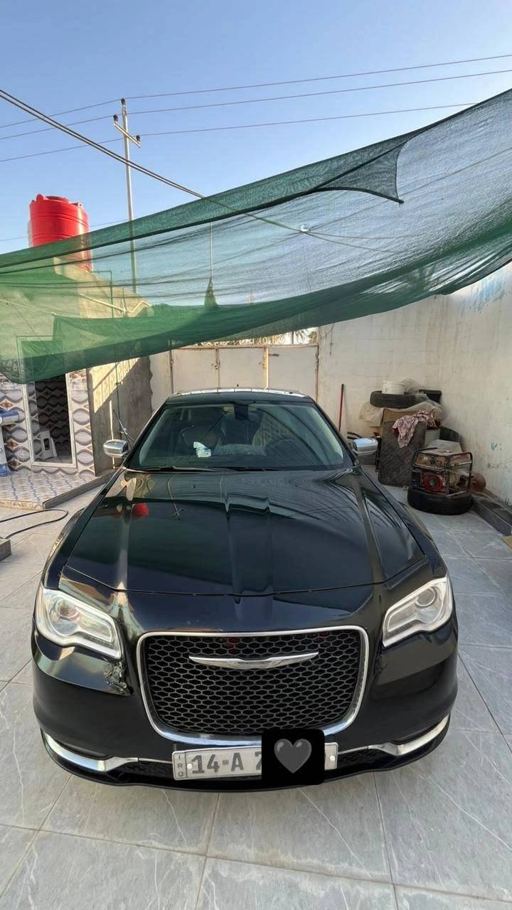 اوباما موديل 16معلاية 17 رقم بصرة تحويل ثاني يوم 
سنوية نعايتة 2030 بيها كتاب كامل مال معلاية باقي فقط الكمرك
كفاله عامة من صبغ وضربة وتبديل 
مواصفات c فول مواصفات عدا الرادار
شاشة تحكم بلستيرن خزن ميموري بنوراما 
بردات خلفية تبريد وتدفئة بلكشنات امامية وخلفية
سيارة جاهزة مكينة كير حدادية تخم تاير تبريد 
مابيها اي نقص 
سعر ١٨٠ وبيها مجال للشراي
***********
مكاني بصرة البصرة, العراق
