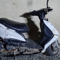 دراجتين سكنس نثية متروكات فترة بس سابقا جانن يشتغلن وتركتهن الكشر تعبا...