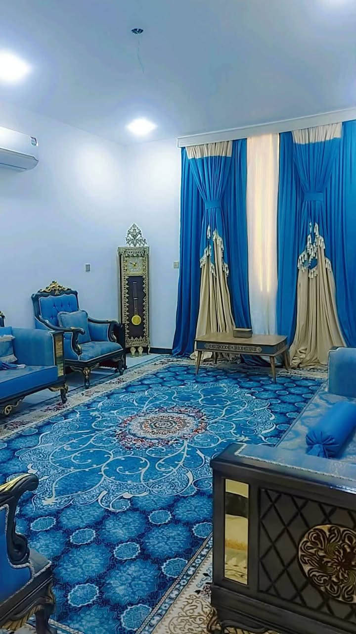 🏛️اعلان رقم 20 ((مكتب زين العابدين العقار)) 🏛️

🏠بيت للبيع كوت حي الحكيم شارع علاء غريب قرب الكورنيش.

🔸 مساحة::210 متر. 🔸
🔸 مرقم من قبل بلدية حي الحكيم . 🔸
🔸 خدمات::ماء _كهرباء _مدارس _مجاري . 🔸
🔸 بناء::طابوك . 🔸

🏠 يتكون من غرفتين نوم _هول _مطبخ _استقبال _مجمع صحيات _كراج.

👈 للاستفسار اكثر.
🏛️ #مكتب زين العابدين العقار.سعر77
🗺️ عنوان مكتب كوت شارع الموقع العسكري.
👈 بأدارةامير الشمري ***********☎️
