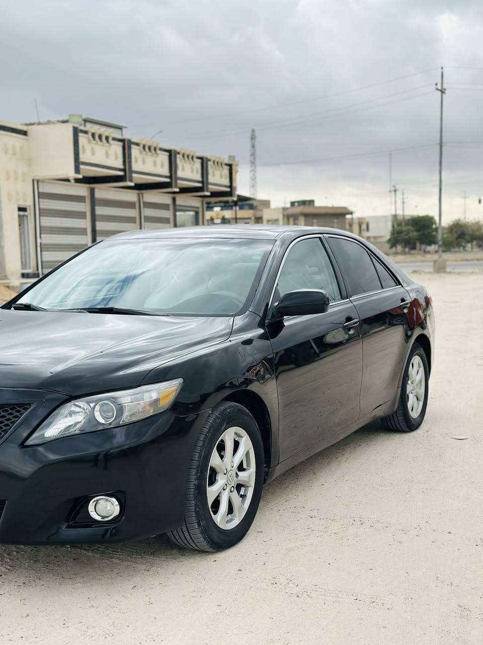 للبيع كامري 2011 XLE فول مواصفات وارد امريكي محرك 2500 جديد كير جديد تخم تاير رقم اربيل بسمي بيها 3 قطع بدون دواخل سونار بل منشور السعر 115 وبيها مجال العنوان الانبار عامرية الفلوجه /***********
