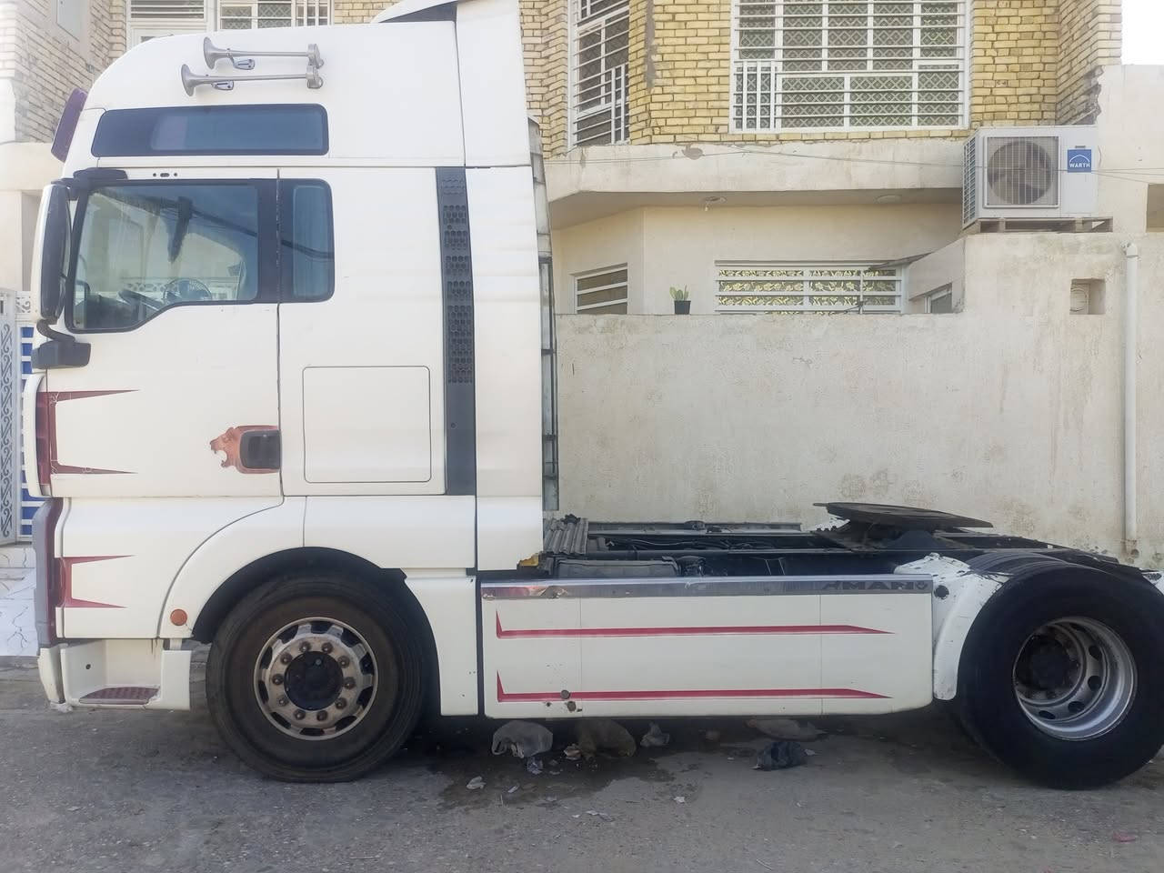 للبيع مان حلوة مثل ماشوف بل صورة براد رقم ميسان نكليزي بسمنة براد لمبرت جهاز 200مال ماموت توني شادة حلو يخبل ورخيصة ومربوطة ماصاقة سنوية بيهة سنتين بعد رقم ***********
