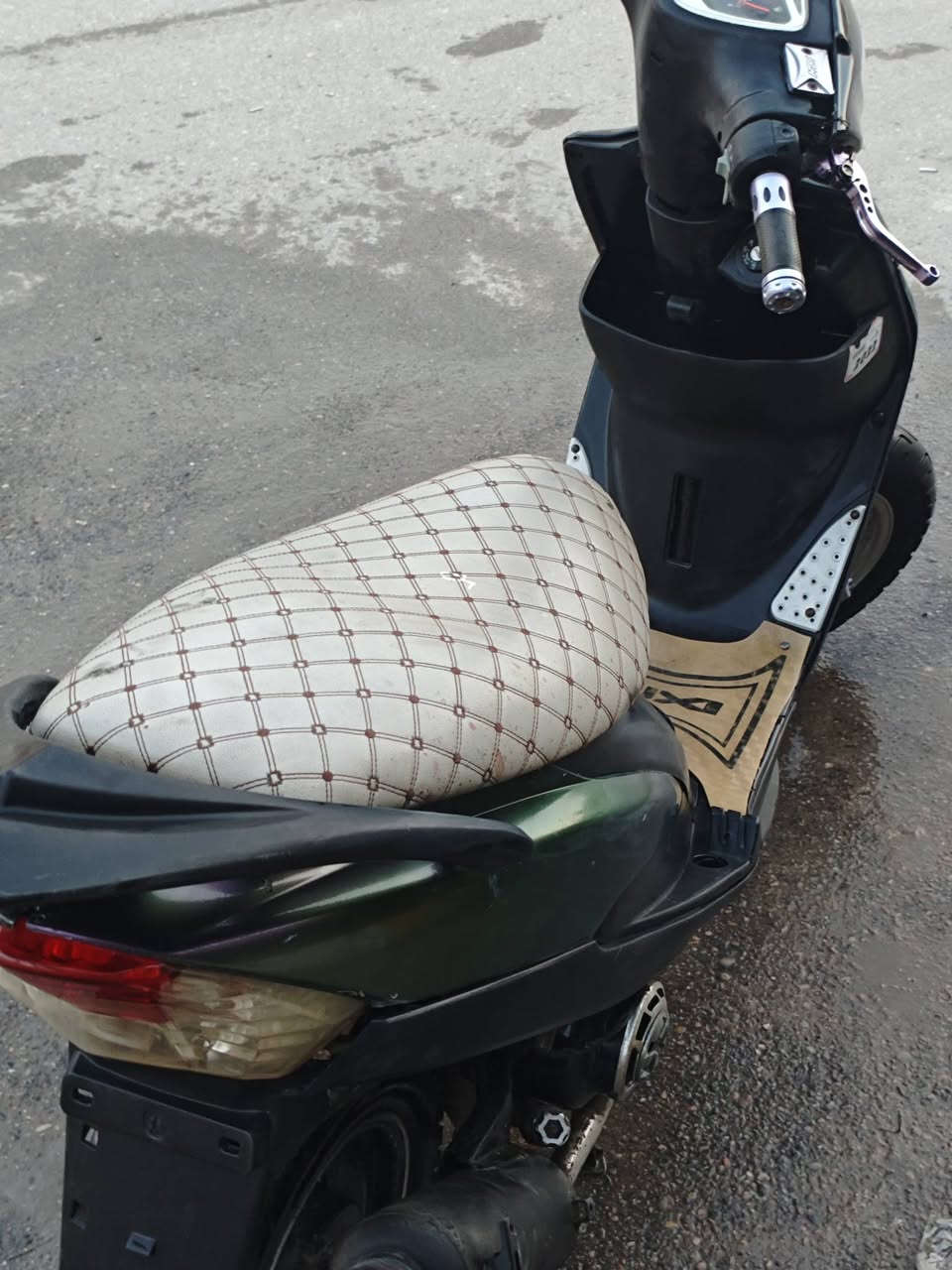 سعر 450وبيه مجال
سلف عوزه شخاطه 
تشتغل هندر
بوشه 50
مزوده خير من الله ***********
