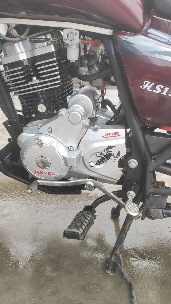 دراجة نوع JANYE رقم كركوك نظافة 100%
التواصل على الرقم فقط . ‏
‪0780 643 6648‬‏
‏‪0772 127 2869‬‏ كركوك, العراق
