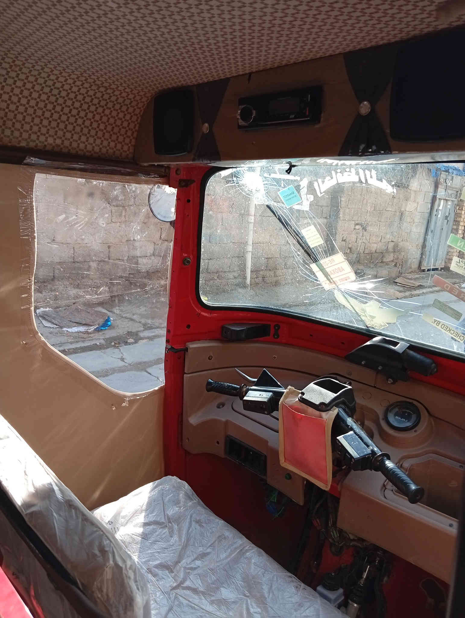 السلام عليكم تكاتك عدد 2مديل 17للبيع
***********
