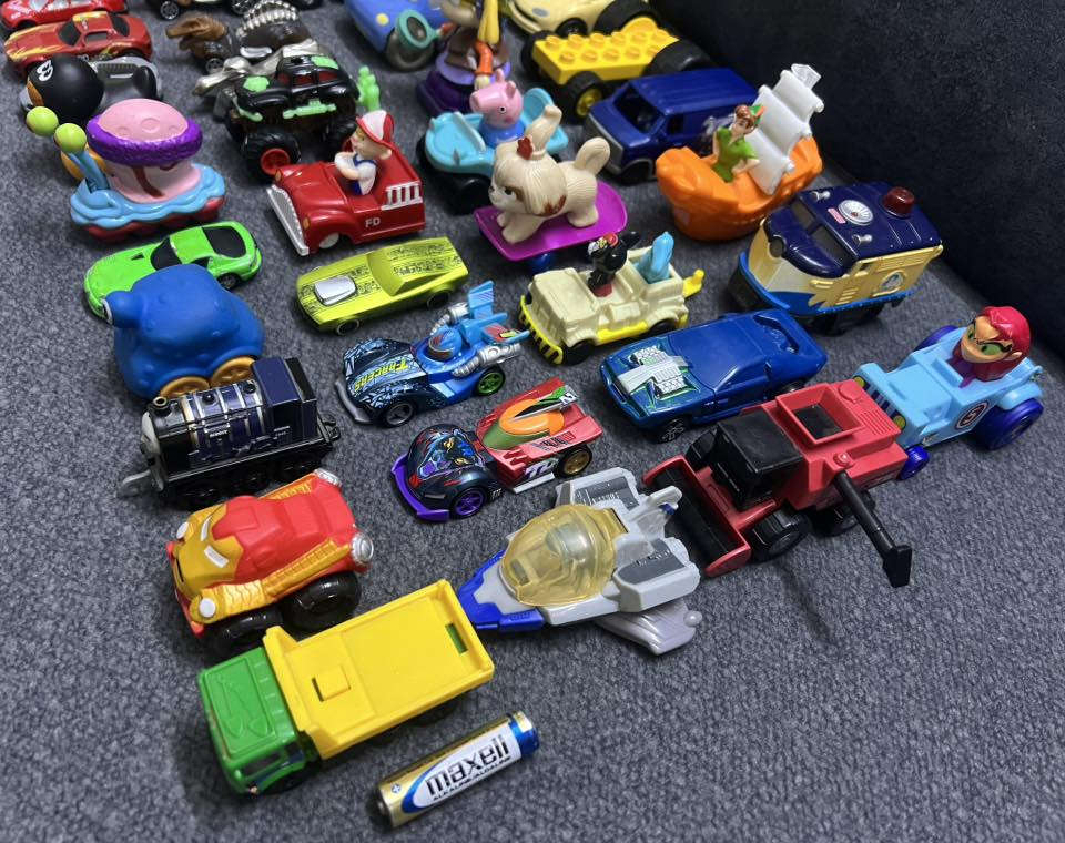 سيارات سعر القطعة الف دينار
العدد 48 قطعة 
توصيل بغداد 5 الاف


**إذا كنت صاحب هذا الإعلان وتريد حذفه لأي سبب، رجاءا أرسل رسالة إلى الدعم الفني**