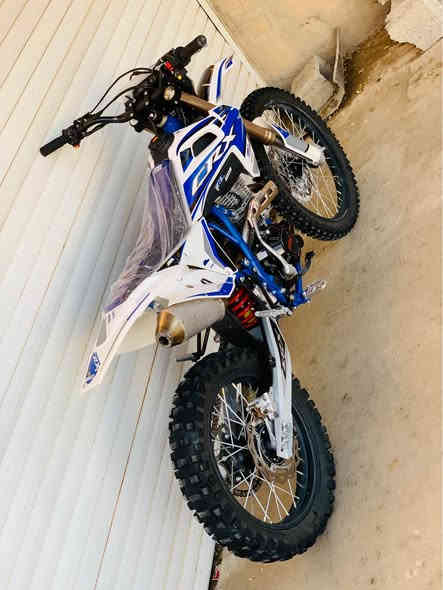 سلاو براياني ئةزيز

ئةم crx350بؤ فرؤشتن 

يان گؤرينةوة تةنها بةمانة (xgz_kews_ktm_k26_rmz)   

مؤديل ٢٠٢٥

مةكينة٣٥٠ 

٤وةلف

٥ گير

١٨٥٠ كيلؤمةتر 

نوك بؤ نوك  بةشةرت 

دينار مةصروفي نية 

 نمونةي جواني و قوةت 

سعري (١٠ گةلا)و مةعامةلة 

رجائةن مةعامةلة قفل ناكةم چات مةنيرة و بليي قفلي چةنة موشتةريت وةرة سةيريكة و مةعامةلة دةكةين  
بةپيي توانا خاترت دةگرم

شوينم كةلار

***********

*********** السليمانية
