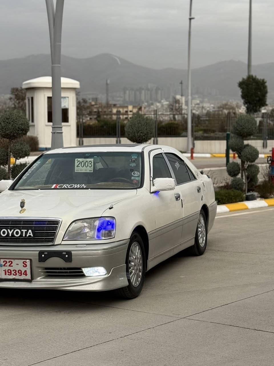 ۲٠٠۳ بڕاوە
۲دووگمە و پەردە مەکینە بچوک D4 171
کامل جوان کاری بەشەرتی گێڕو مەکینە
سعری ۳۹ گەڵاو معامەلە  سلێمانی
ژمارەی خاوەنی ***********
