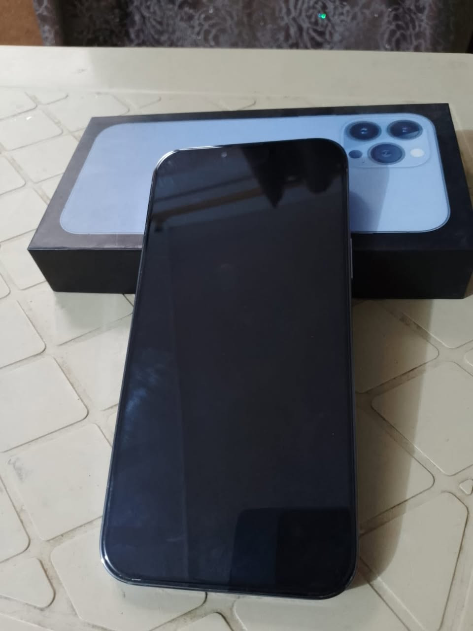 13 برو ماكس بحري ذاكره 256 بطاريه 79مستبدل شاشه اصليه من شركه بايلوت والضهر يحتاج تبديل مع كارتونه وغراضه كامله مع شاحنه ٢٠واط بسعر مناسب جداً الي يحب يدخل خاص ويدلل


**إذا كنت صاحب هذا الإعلان وتريد حذفه لأي سبب، رجاءا أرسل رسالة إلى الدعم الفني**