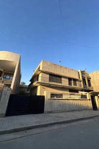 قطعة أرض للبيع (بيت تفليش)  📍 الموقع: بغداد – شارع المغرب / نجيب باشا ...