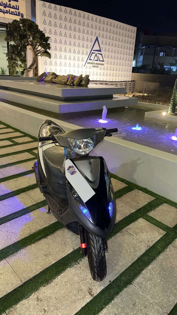 ماكس عدله للبيع صارله شهر نازله من رمبه بمليون وبيها مجال حك جيه  البصرة المعقل ***********
