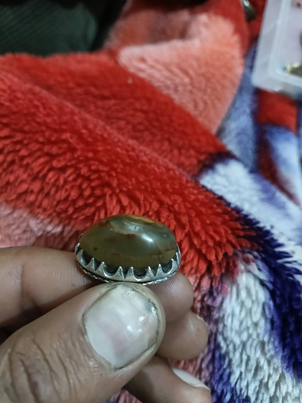 سلام عليكم من رخصت الادمن مجموعة محابس كلهن فضه وحجر اصلي من سليماني وداودي وهبهاب وفيروزي  ابيع شلع قيم وخذهن لان معتاز الله شاهد هذني محابسي الخاصات والله،***********
