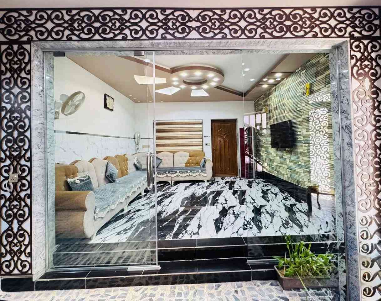 دار للبيع حي ملايين الاولئ خلف الگمرك

مساحة 200.متر 

طابقين 
5.غرف نوم + هولين + إستقبال + مطبخ 
خدمات كاملة ماء + كهرباء + تبليط 

سند بستان ملك صرف 25

عقارات دعاء الخير
حي العربي الشارع العام قبل تقاطع العريان

*********** - ***********
*********** - ***********
