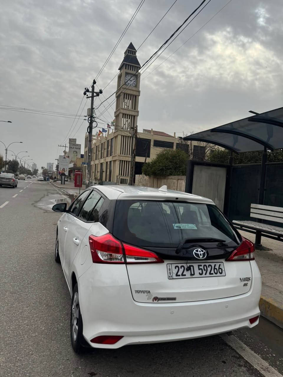 تويوتا يارس 
موديل. ٢٠١٨ 
جوار تايه لوك
داخلي سياره كه زه رده
كير توماتيك 
بلوتوس و تلفون
دژه خليسك
كير مه كينه به شه رت ده ستكاري نيه
سياره كه.  سفري هه وليره. بسك جاملغي بيشه وه سبوغه به بي ژووري. له كه ل يه ك تعديل له دركه هه يه.   سياره كه رقم سنوي هه زه ژينكه هه مووي نويه. به ناوي خومه    اكر مشتري نامه مه نيره.  رقم تلفون.  واتساب. (***********) أربيل, العراق
