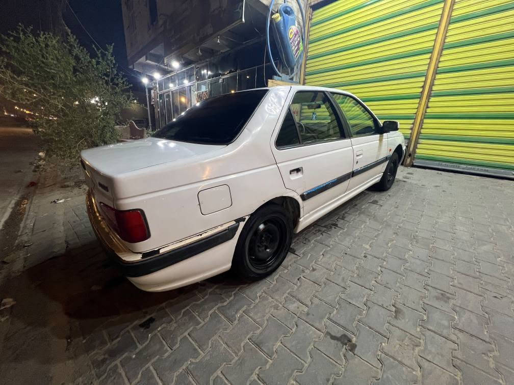 بيجو بارص ٢٠١١ رقم نجف مكينه وكير وحداديه جاهزه السيارة مكفوله من الضربه بيهه جاملغ ورشات بسيطه 
السعر ٢٧ وبيها مجال 
***********
 مكاني نجف النجف, العراق
