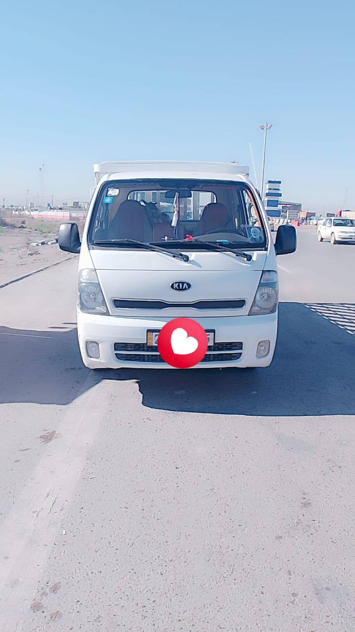 بسم الله الرحمن الرحيم  كيه موديل 13رقم واسط انكليزي  باسمي تحويل ثاني يوم مكفوله كير محرك  شاصي تخم  تاير   حداديه سياره خير من الله  السعر 110 وبيها مجال للطيبين  رقم الهاتف *********** + ***********
