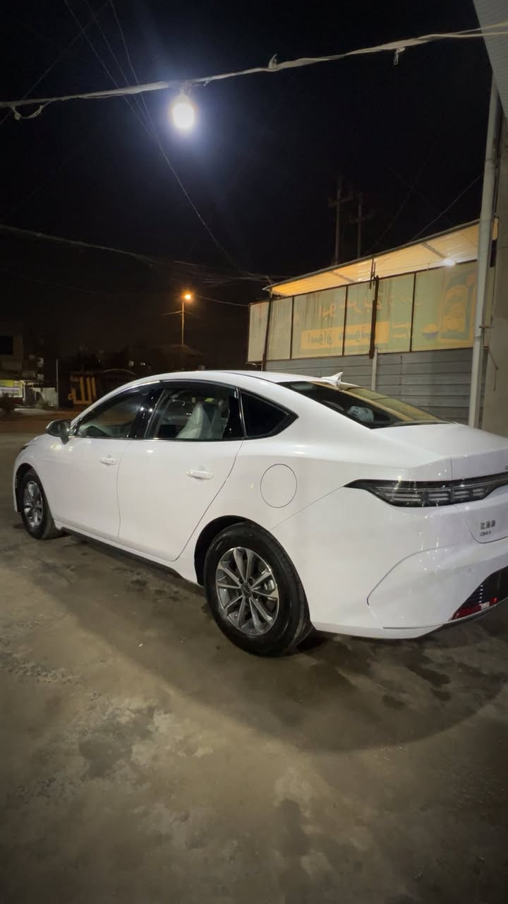 السلام عليكم اللبيع دست رويل 2025 سياره بعده على وضع شركه ماشيه 13 الف اي نقص مابيه واني مسويله عزل اضافي وملاحضه موجود بصور  سعر 18.500 رقمي ***********
