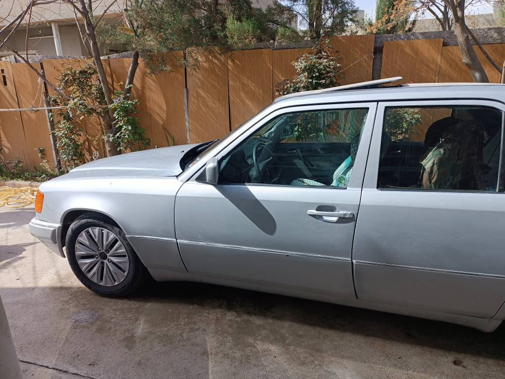 سڵاوی خوای گەورەتان لێبێت و ڕۆژوتان قبوڵ بێت ، 
 مڕسیدیس کوپەیی ٨٨ ، مکینە بطە دوونیو ، سڵایت ، ئاڕم پلاستیکی سلێمانیە ، پاکانەیشی بۆئەکەم ، ٤ تایەو ویلی نوێ پاتری نۆێ ، سرف و بۆخاریش  بەشەرت ، فرۆشتنە ، 
بنزین هەرناخوات ، لەهەولێرم أربيل, العراق


**إذا كنت صاحب هذا الإعلان وتريد حذفه لأي سبب، رجاءا أرسل رسالة إلى الدعم الفني**