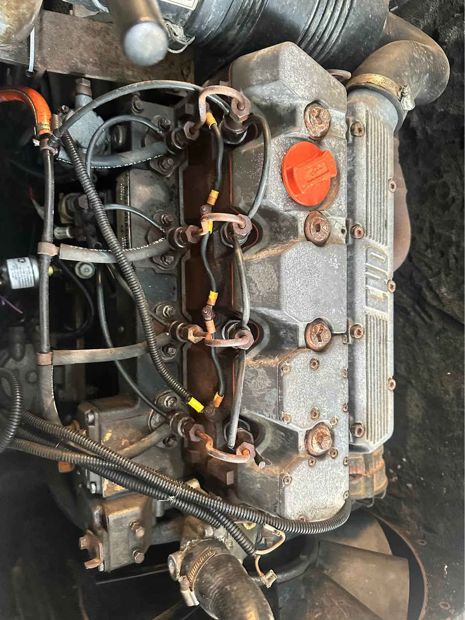 سلام عليكم ، مولدة للبيع كاتم  نوع محرك مولدة لمبركيني  سعة توليد الكهرباء 30 كي في KV  يعني 100 امبير تولد و مولدة  نظيفة  و كلشي شغال بيها  و تحكم كلة بالشاشة 
الاستفسار الاتصال على رقم *********** 
مكاني  البصرة / ام قصر Пермь, Пермский край
